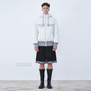 EOEZ · 个性自由卫衣式鹅绒服