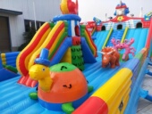 充气城堡户外大型儿童广场滑梯蹦蹦床室外滑滑梯摆摊淘气堡游乐场