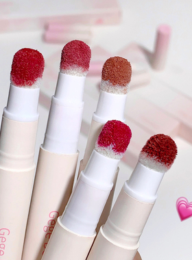 唇粉霜气垫唇釉丝绒雾面哑光唇泥不易沾杯素颜显白口红学生平价