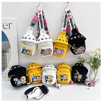 高颜值斜挎包帆布包实用伴手礼