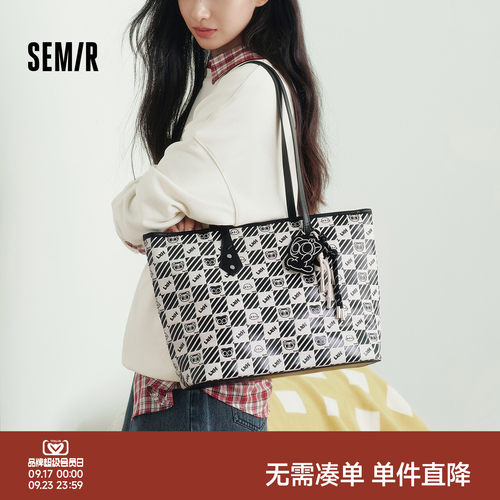 森马罗小黑满印趣味卡通单肩包女
