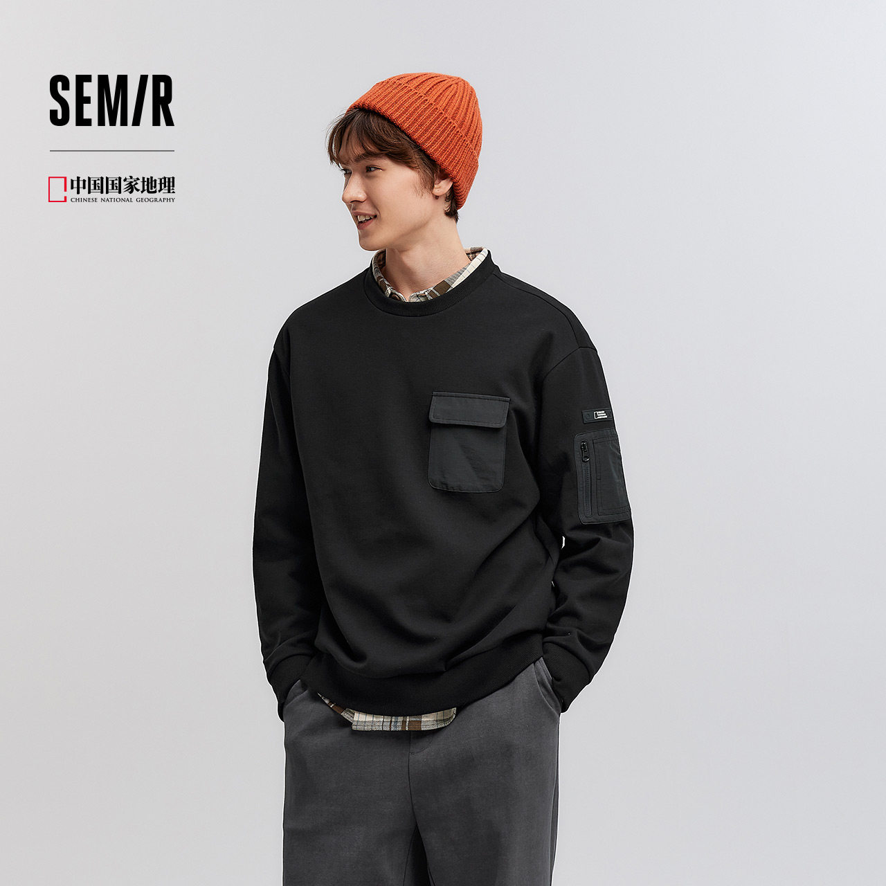 森马联名胶章卫衣小宽松圆领上衣