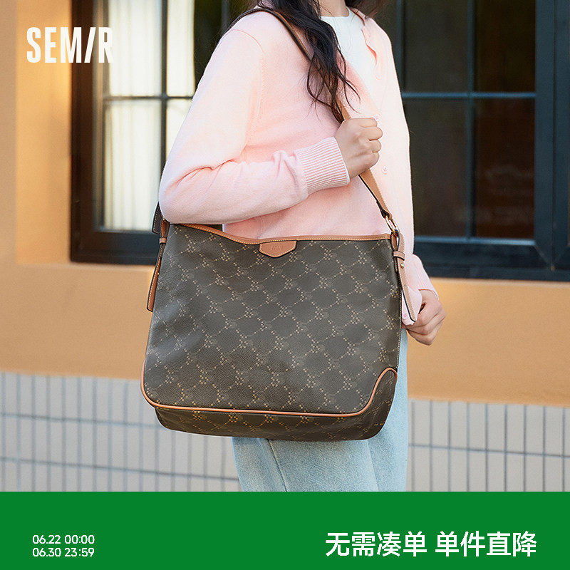 森马包包托特包女2025新款复古老花斜挎包流行单肩包大容量购物袋