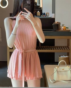 金线 背心圆领风针织上衣加短裤 虾粉色 套装 mini裙 全定制 5.31