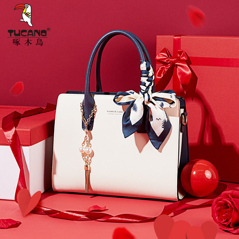 啄木鸟真皮女包2023新款送妈妈包大气高级感时尚斜挎手提包大容量