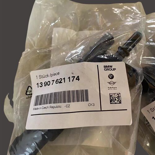 碳罐电磁阀1系2系3系5系X1迷你活性碳罐电磁阀B38 B48
