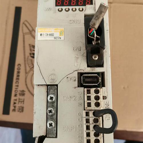 议价产品:三菱驱动器 MP-E-70A-KH003  750W 外壳破