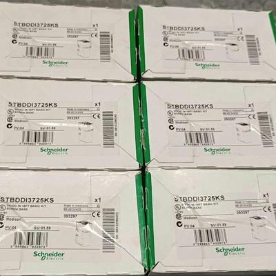 全新施耐德PLC模块 STBDDI3725KS 有6只,ST