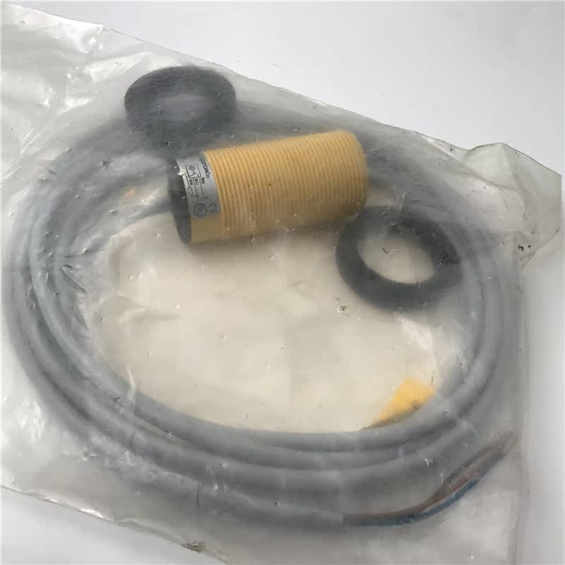 接近开关BI10U-S30-AP6X 1636500 正品实拍