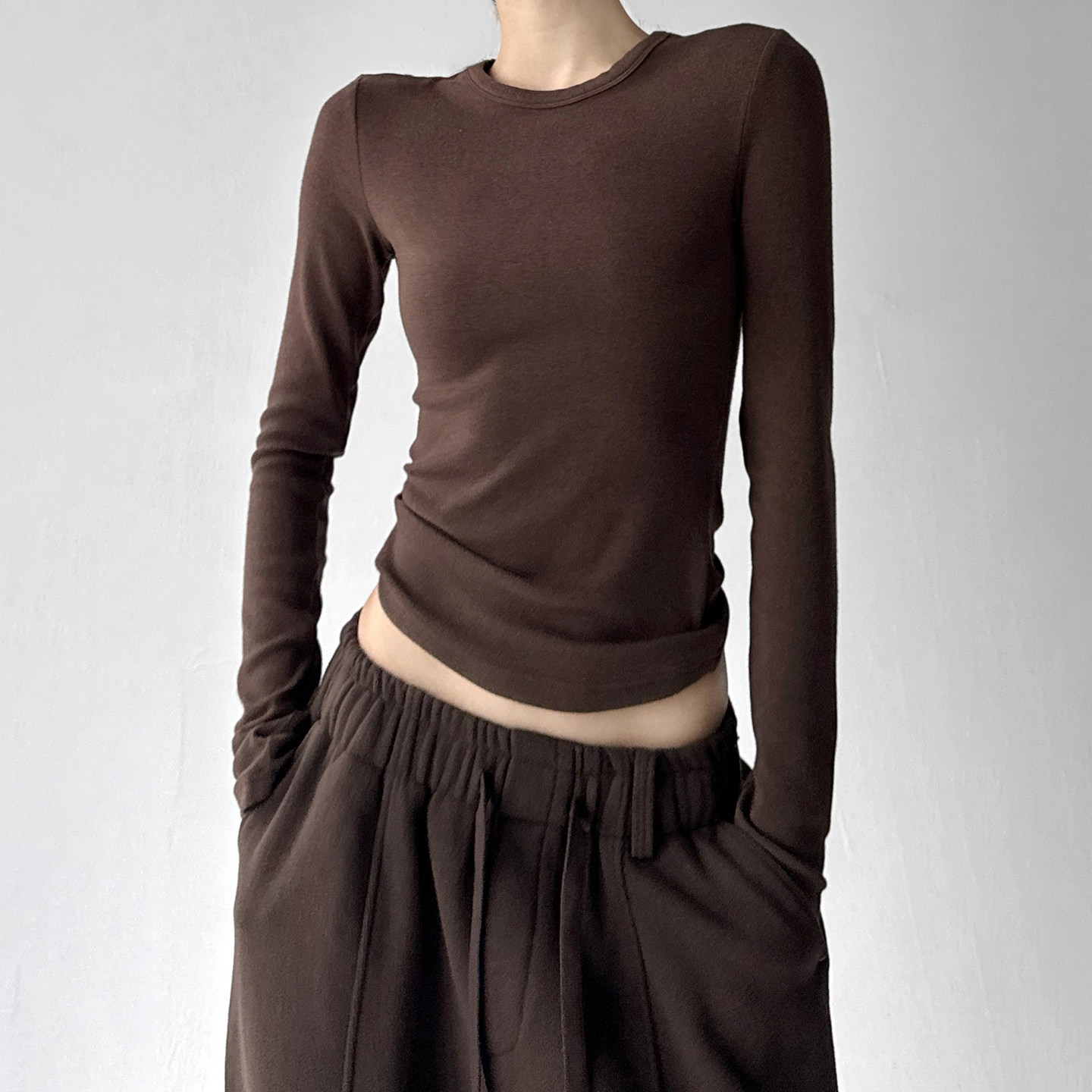 咖啡色修身打底衫女2025秋冬装新款内搭可外穿瑜伽高级感长袖T恤