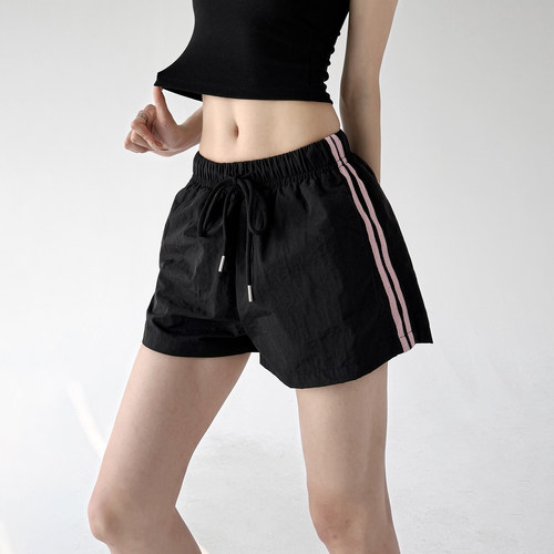 黑色运动短裤女2026夏季新款高腰显瘦撞色条纹抽绳休闲裤运动穿搭