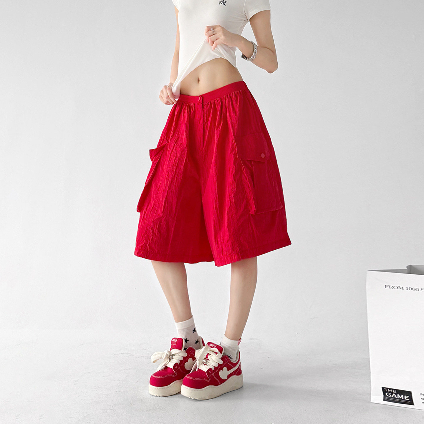 多巴胺红色阔腿五分裤女2026年夏款新品宽松显瘦休闲裤速干运动裤