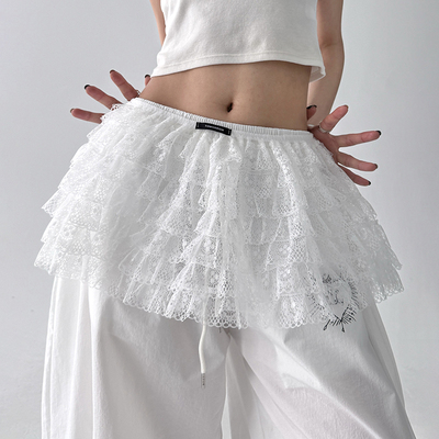 白色蕾丝短裙女2025夏季超火新款设计感小众蛋糕裙短款蓬蓬裙潮