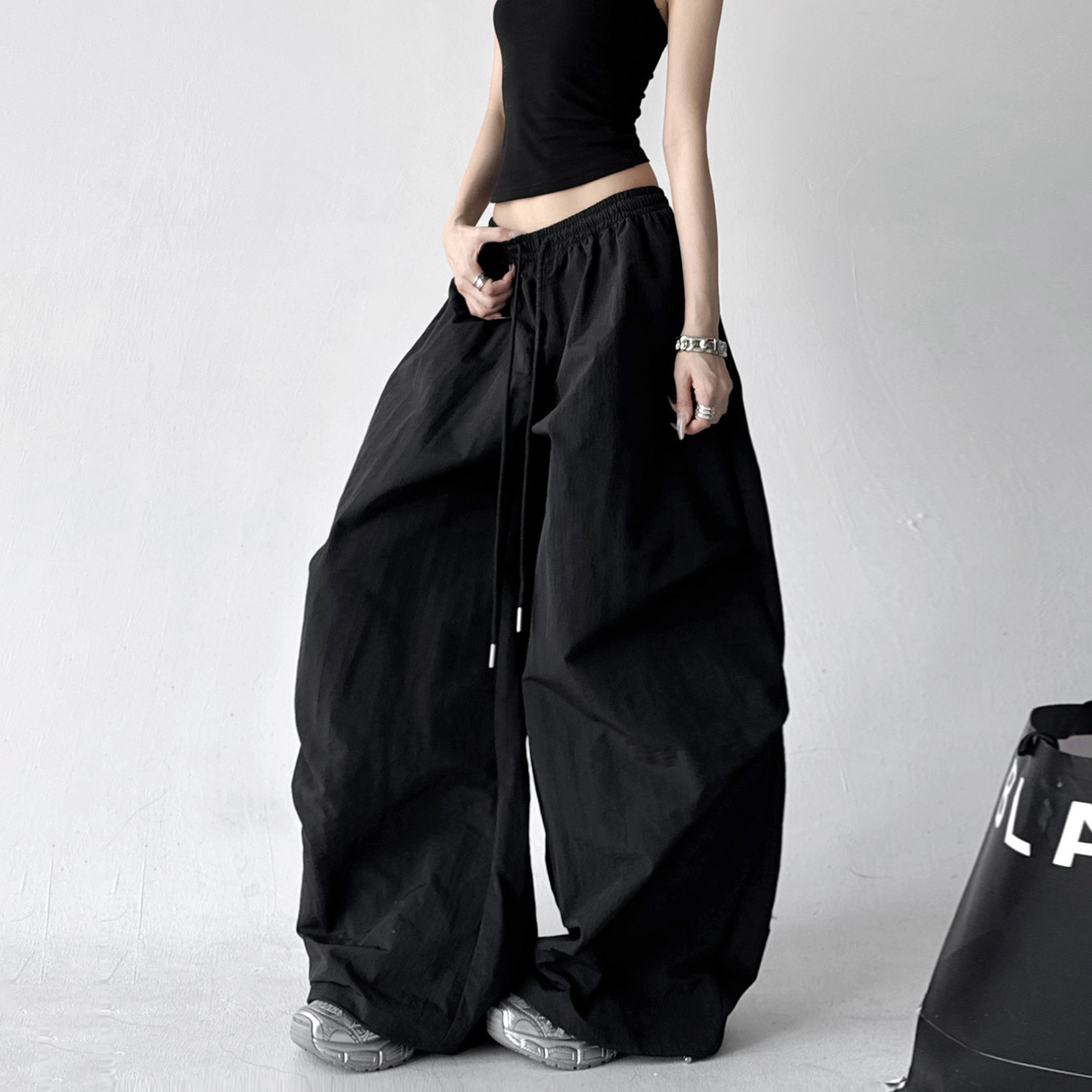 2026春季新款黑色高腰阔腿裤女宽松显瘦休闲裤垂感拖地裤,女装/女士精品,休闲裤,淘宝优惠券,粉丝福利购,淘宝优惠卷