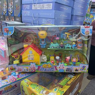 小猪过家家玩具房子游乐场仿真儿童滑梯树屋一家女孩套装童年礼物