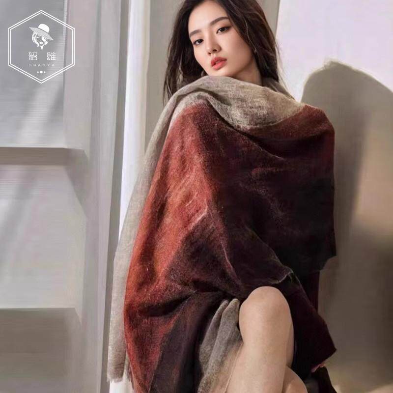 山羊绒围巾冬季水溶披肩高端