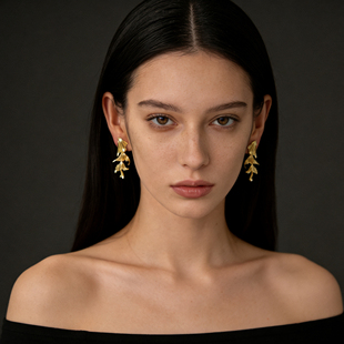 流苏耳环轻奢气质耳钉高级感耳饰 波光粼粼·设计师镀18K鱼尾长款