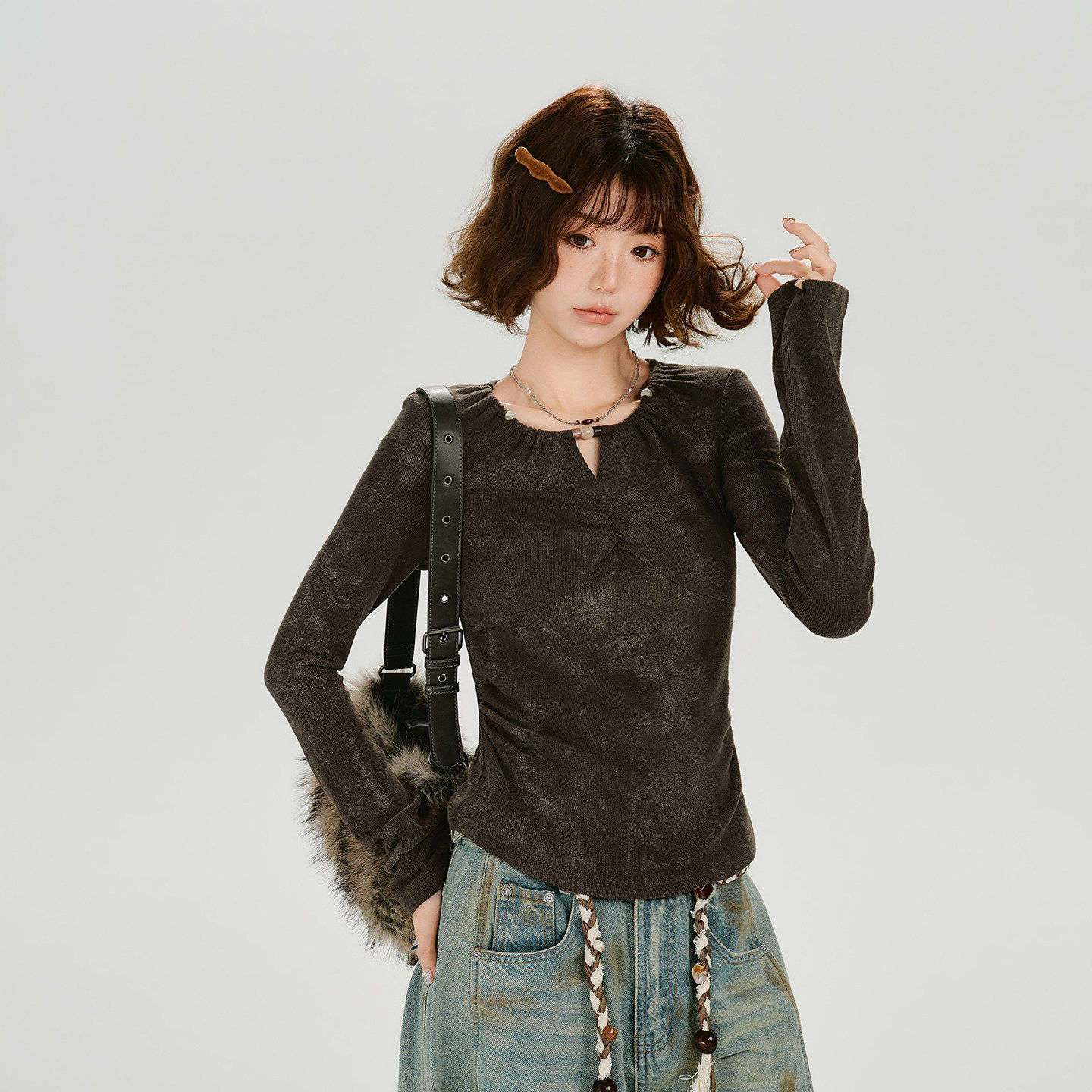 Girlyhalo美式复古辣妹晕染长袖t恤女秋季新款串珠捏褶修身上衣