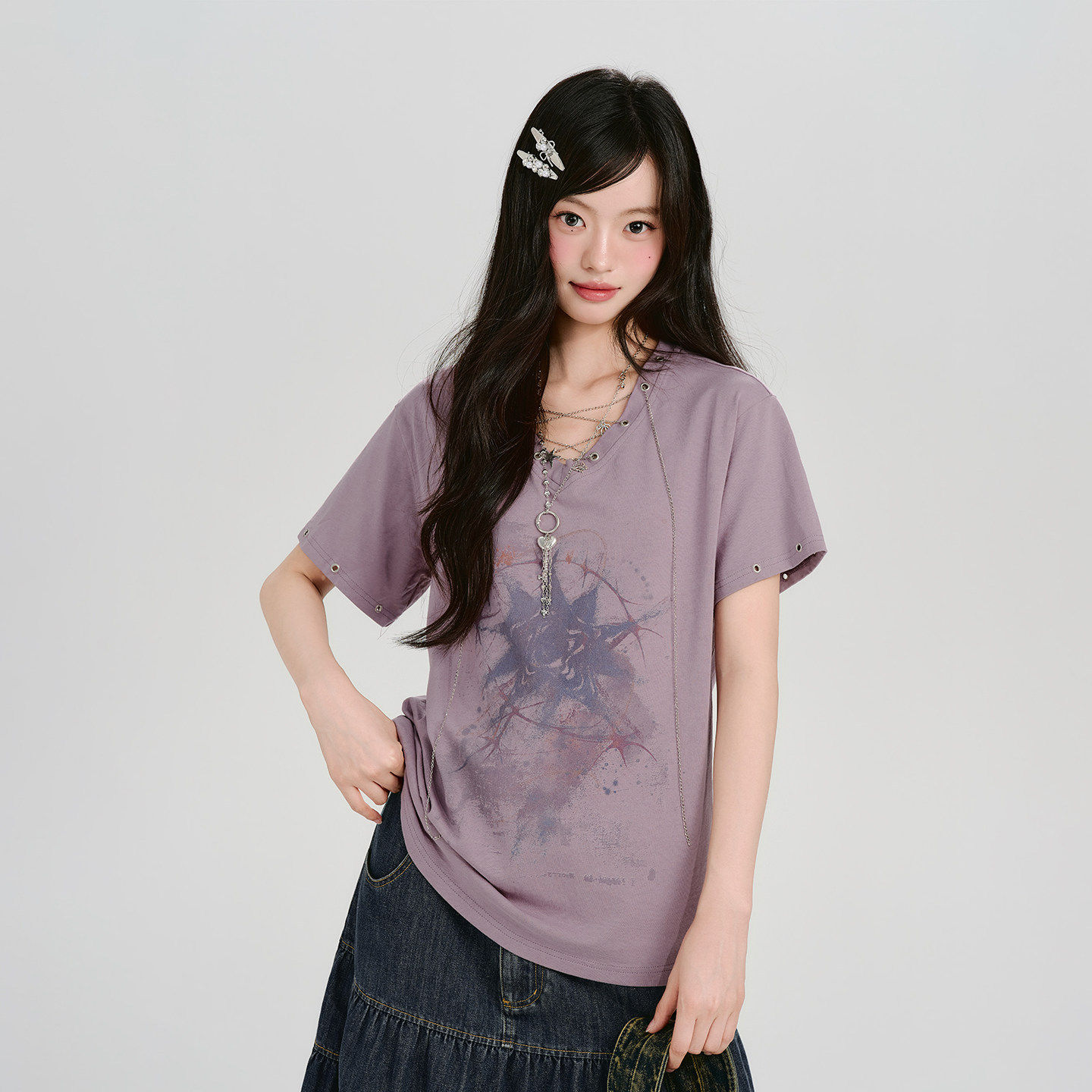 Girlyhalo美式复古印花做旧V领短袖t恤女夏季新款穿链条宽松上衣
