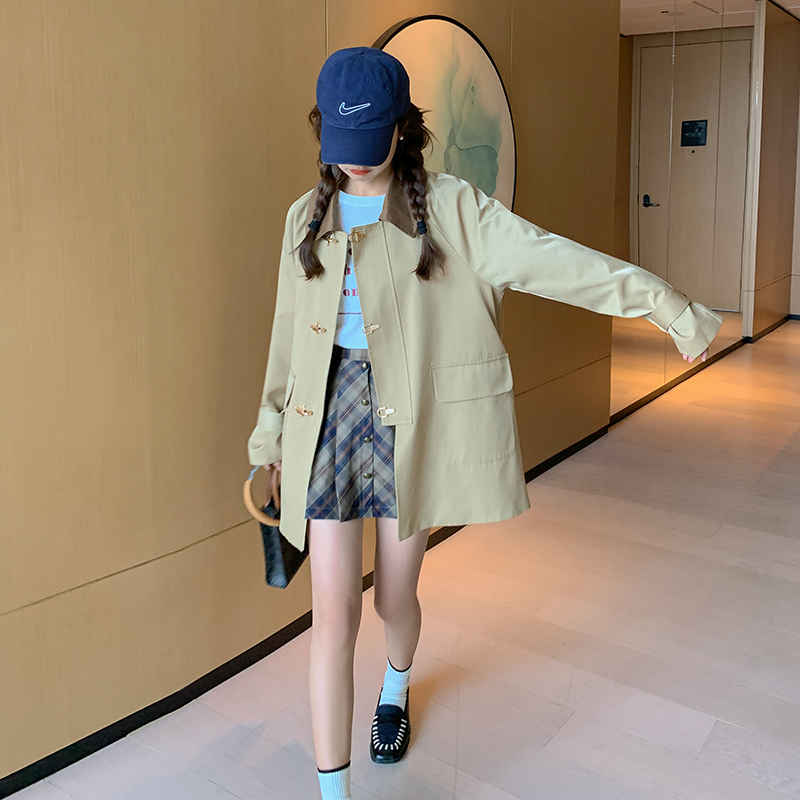 大货已出2022年秋季新款重工飞机扣风衣123A-8015-P140K198，女装风衣，浙宝123A