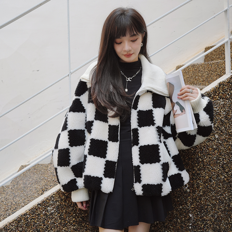 新款！22年秋冬新款棋盘格羊羔毛外套123A-9027-P185K268，女装短外套，浙宝123A