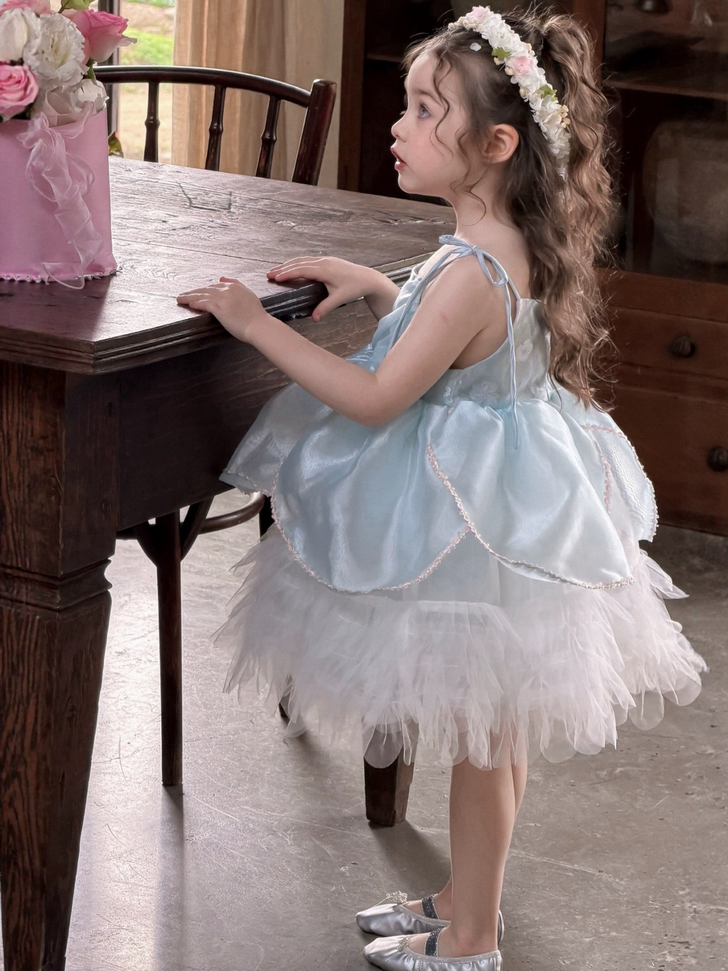 女童吊带连衣裙春夏装2026新儿童洋气礼服裙背心裙蓬蓬纱裙公主裙