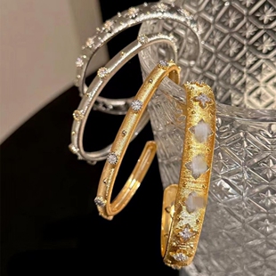 真金电镀法式 设计手饰 高级感拉丝锆石手镯精致宫廷风手环优雅时尚