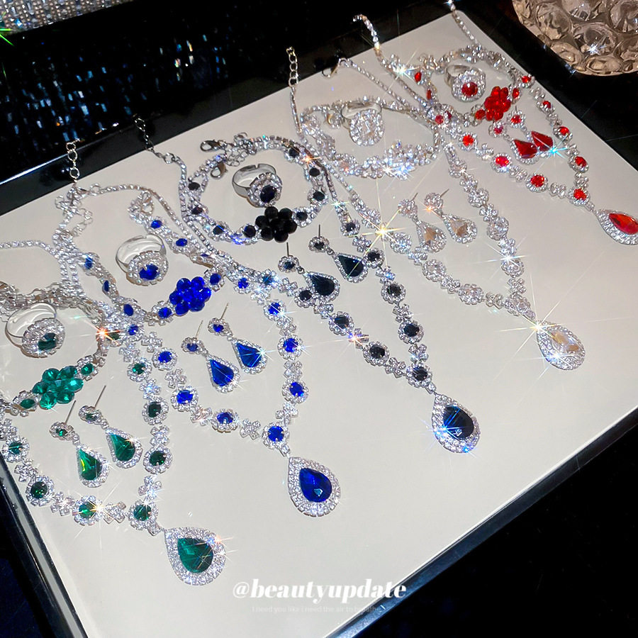 镶钻水滴花朵手链戒指耳环项链四件套宫廷风锁骨链轻奢高级感饰品,饰品/流行首饰/时尚饰品新,其它首饰,淘宝优惠券,粉丝福利购,淘宝优惠卷