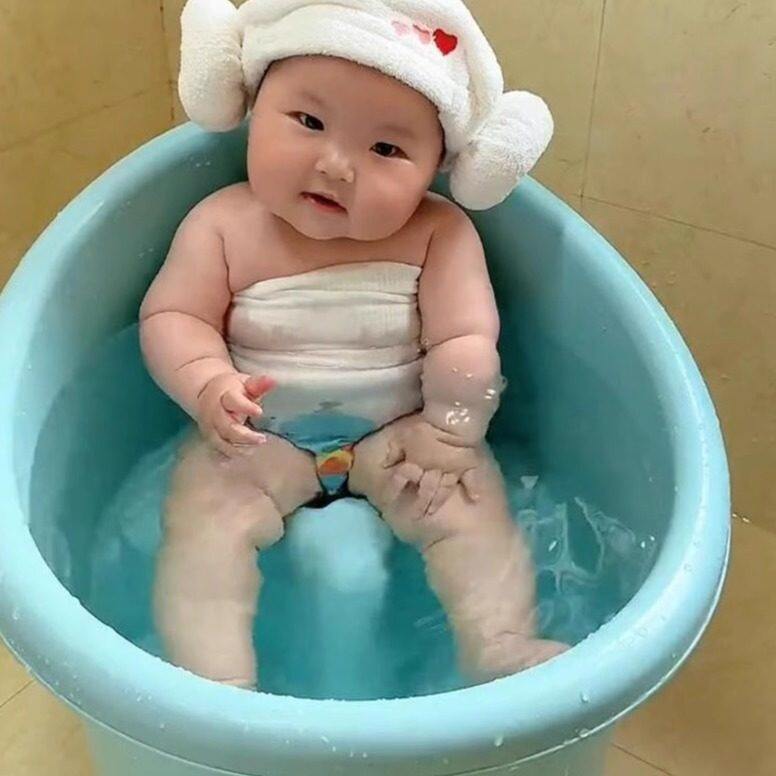 宝宝秋冬洗澡桶一体凳0-6岁儿童泡澡桶可坐沐浴桶婴儿座椅桶加厚