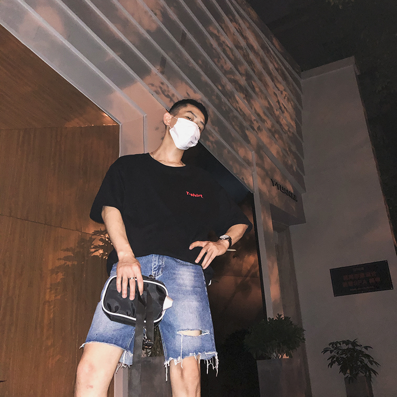 Heye 18s/s¸öÐÔµÄÒ·þÉè¼ÆÓ¡»¨TÐôÄк«°æÄÐÊ¿¶ÌÐä³±Á÷Çé¿î¿íËÉ