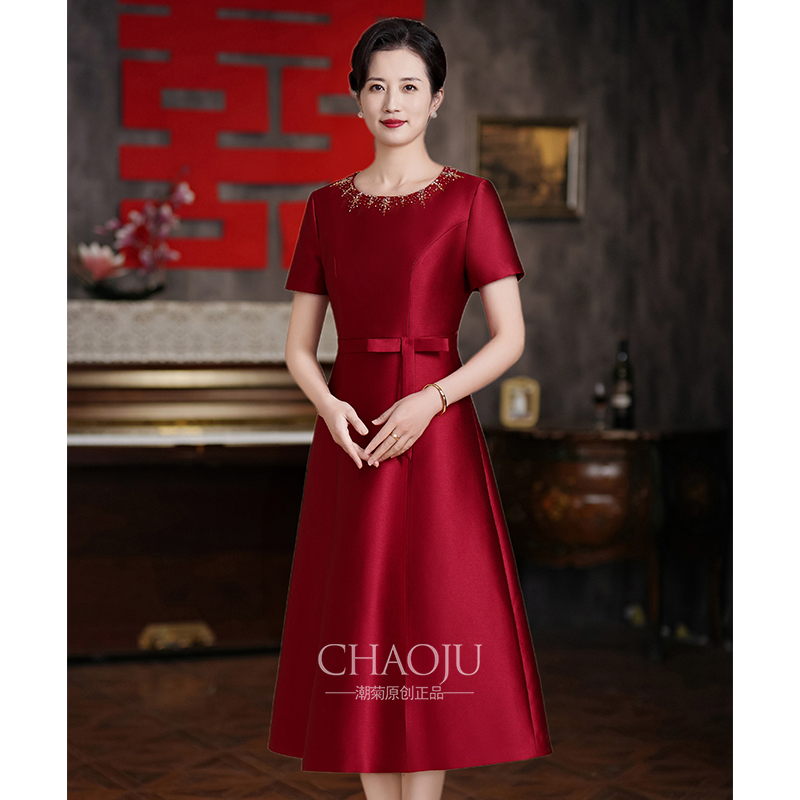 妈妈喜服婚宴新中式连衣裙红色优雅高贵改良旗袍2024年新款高端