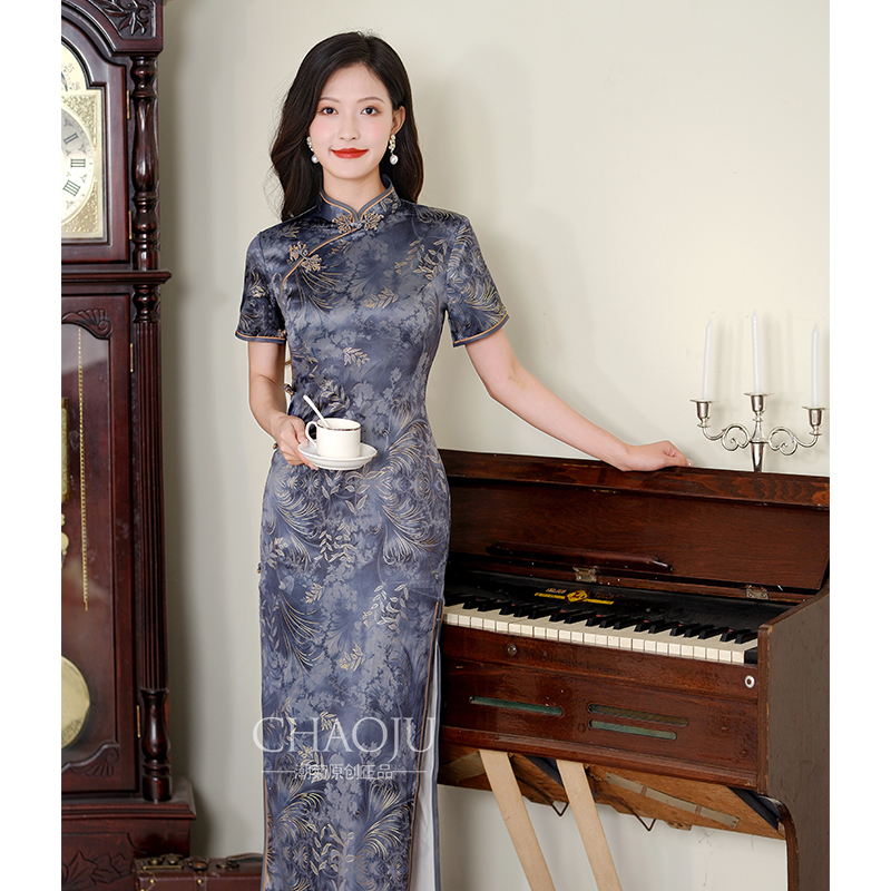 旗袍新款2024改良年轻款少女高端气质平时可穿走秀款礼服复古民国
