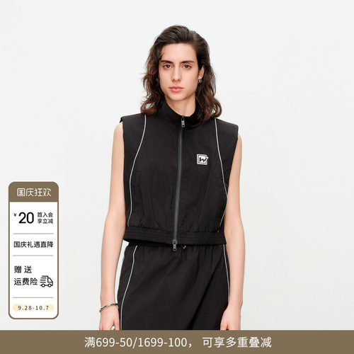 黑色单马夹