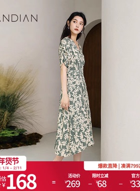 婉甸绿底青竹叶连衣裙夏季新品V领收腰茶歇法式风绑带1232N71DJ5