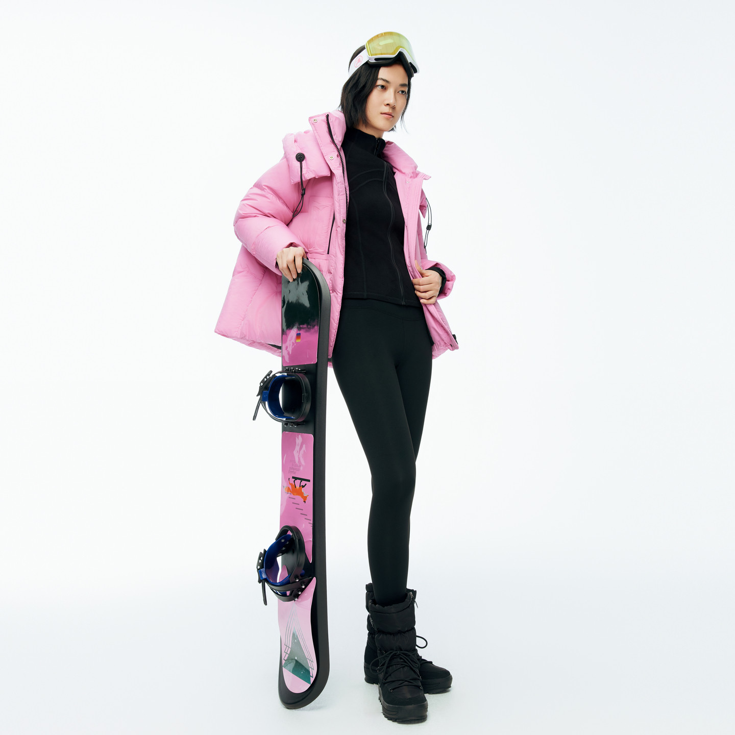 【超能小太阳】婉甸年冬季新品岩石灰/活力粉女连帽中款羽绒服