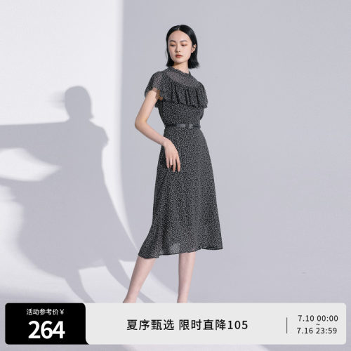 黑底米心印花连衣裙