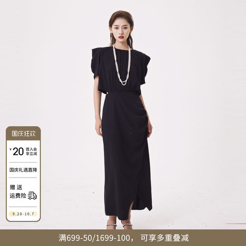 黑色短袖连衣裙