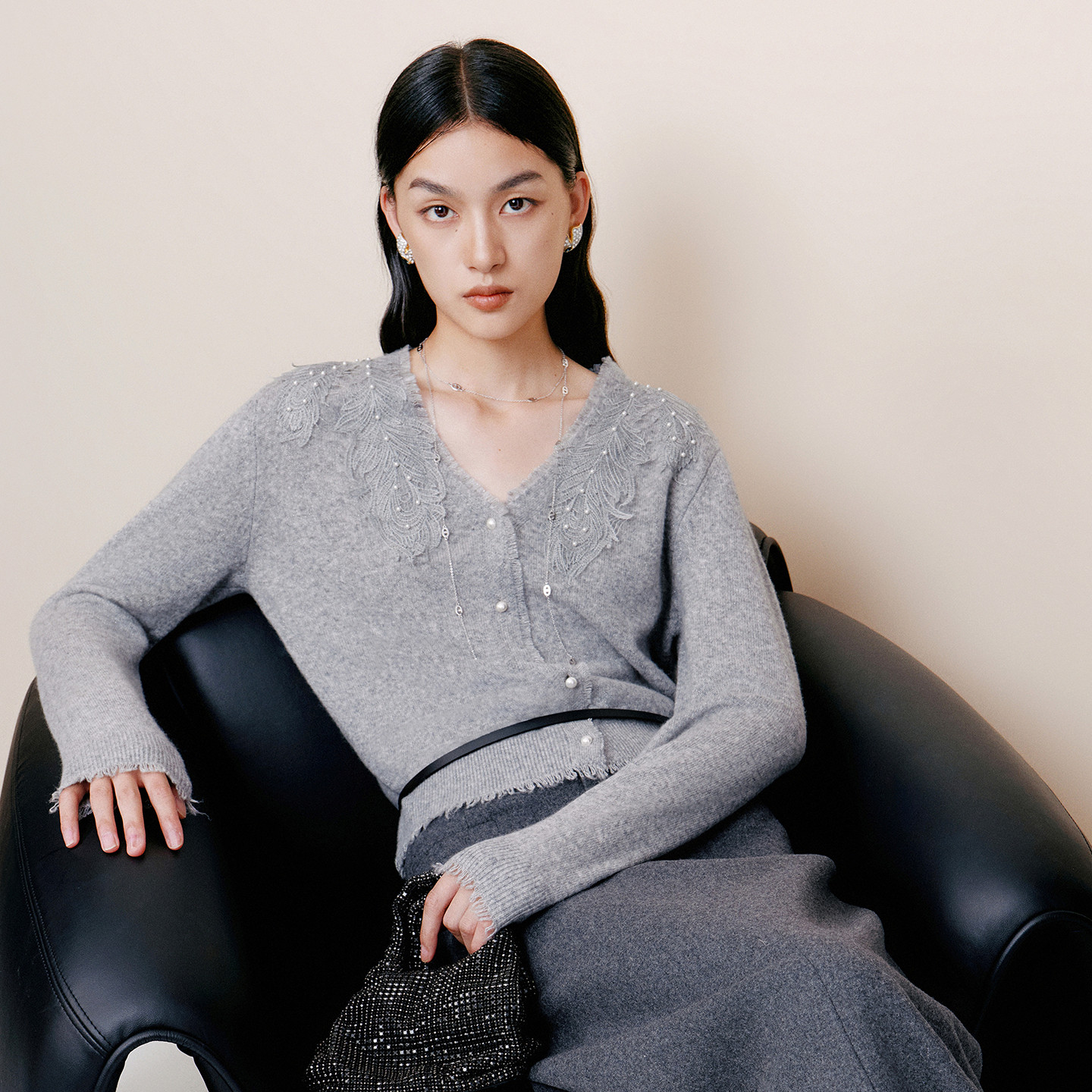 【昕怡粉丝专享】婉甸年冬季新品羊绒羊毛蕾丝拼接针织开衫外搭