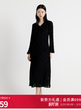 婉甸2025年秋季新品名媛千金风收腰镂空V领长袖连衣裙1243N08RJ3