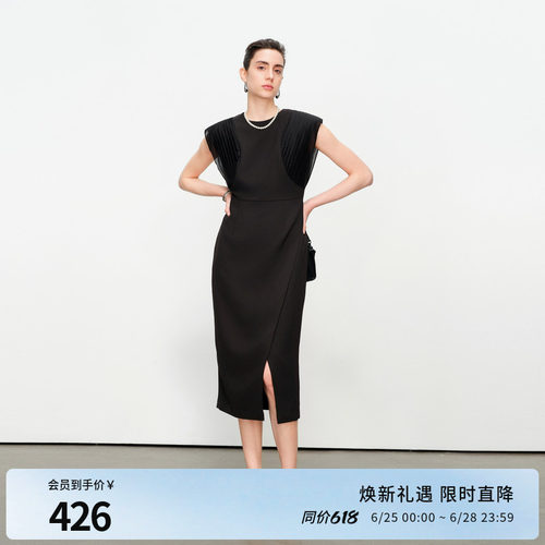 黑色无袖连衣裙