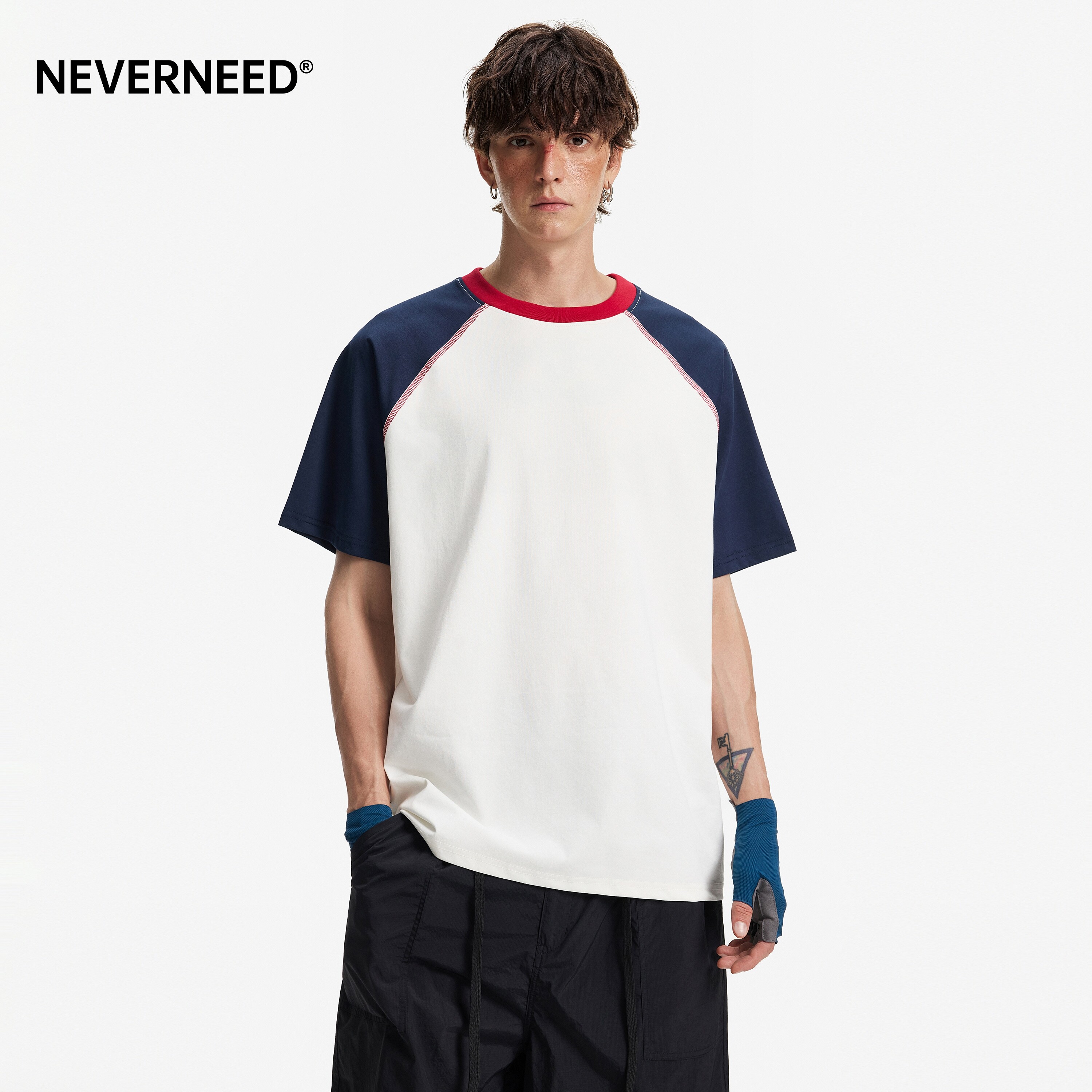NEVERNEED索罗娜撞色圆领T恤男图片