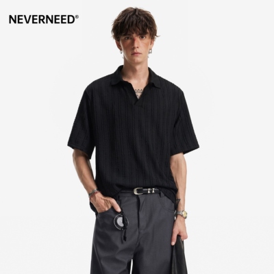NEVERNEED肌理感V领短袖T恤男女