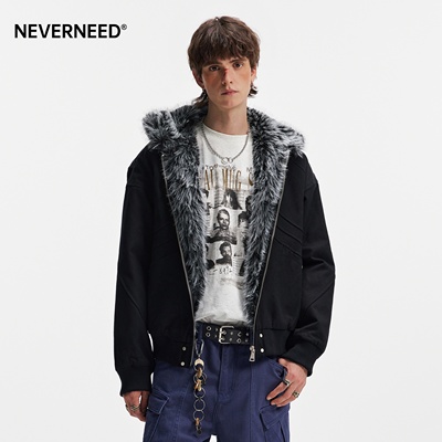 NEVERNEED剪裁座山雕连帽棉服