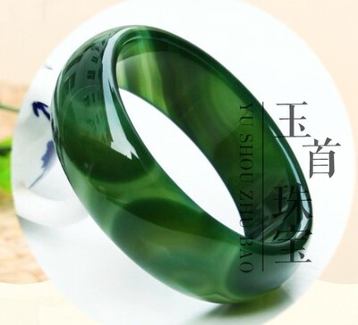 正品天然货绿玛瑙手镯玉髓