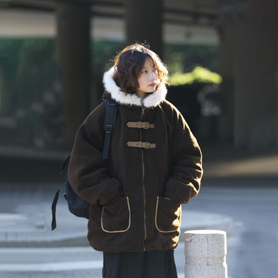 阿于呆冬季羊羔绒毛领连帽棉服