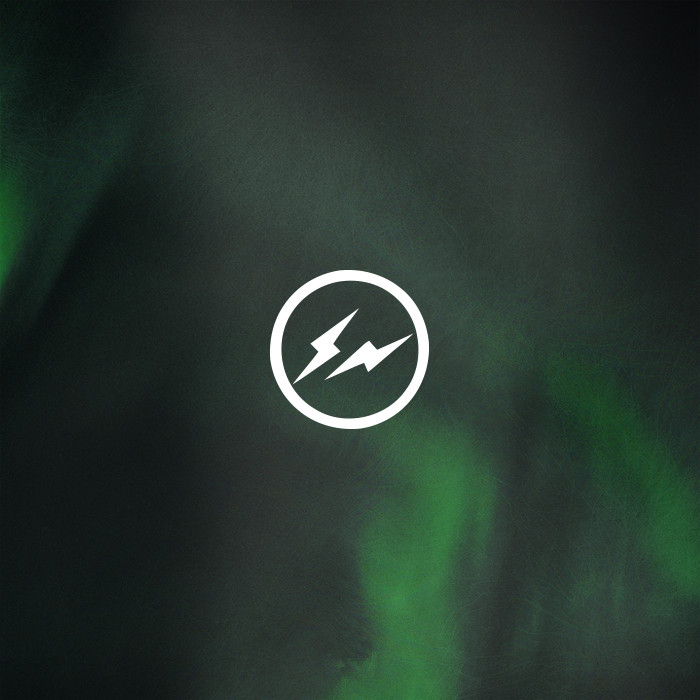 TLP镂空车贴 藤原浩双闪电潮牌闪电笔记本行李箱汽车装饰防水贴纸,汽车用品/电子/清洗/改装,汽车装饰贴/反光贴,淘宝优惠券,粉丝福利购,淘宝优惠卷