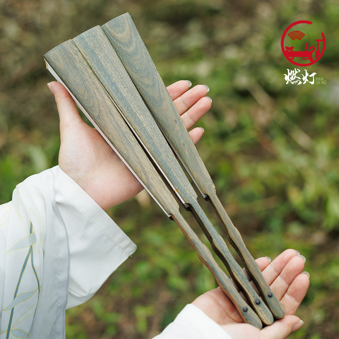 变色绿檀折扇实木文玩扇子图片