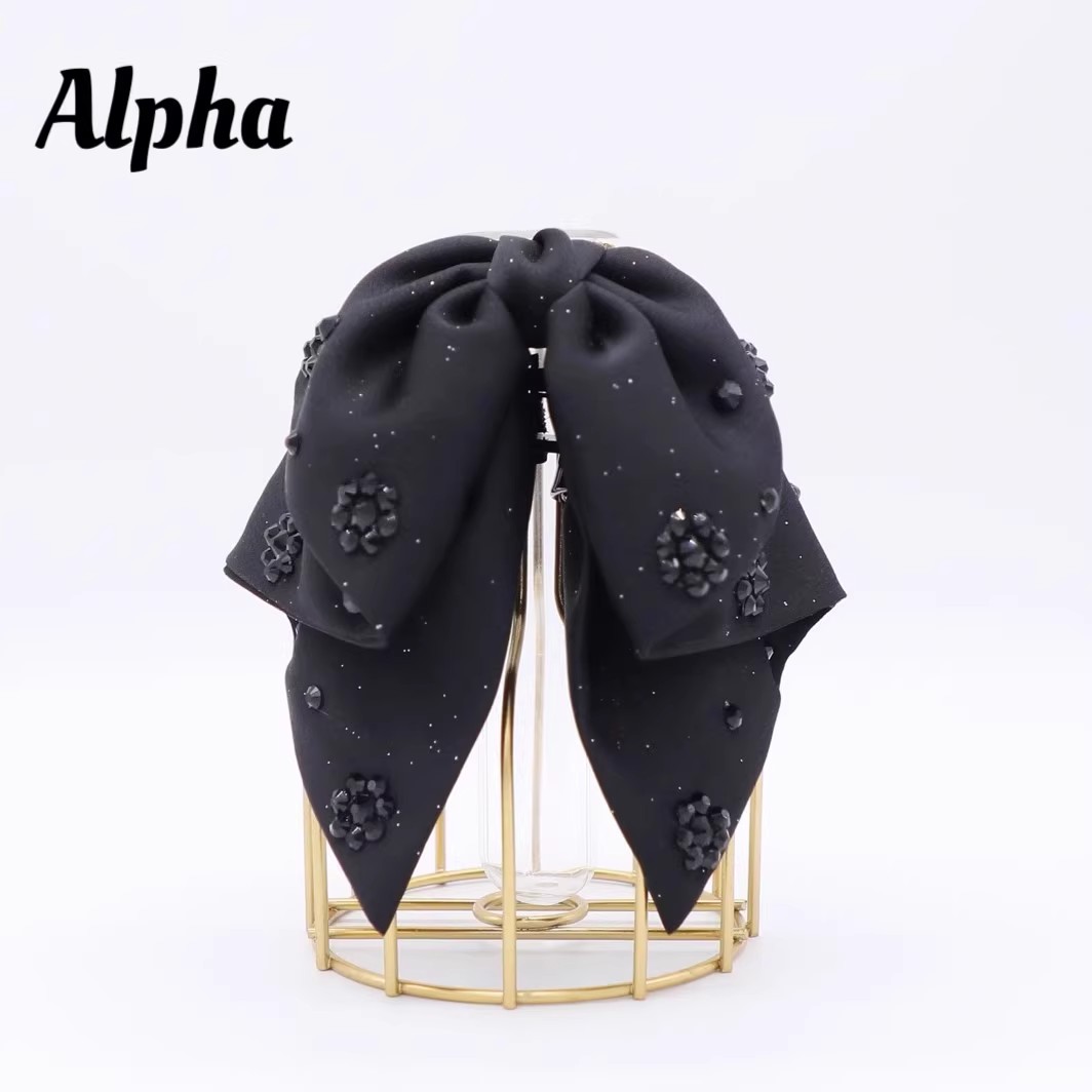 高级感花语抓夹女2025新款气质黑色蝴蝶结发夹后脑勺鲨鱼夹子头饰