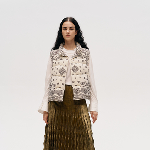 2025秋冬新款 hug DUST 腰果花印花羽绒马甲 ICE