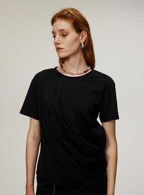 【AETNA PROJECT】hug 2025早春新款黑色宽松圆领垂褶T恤